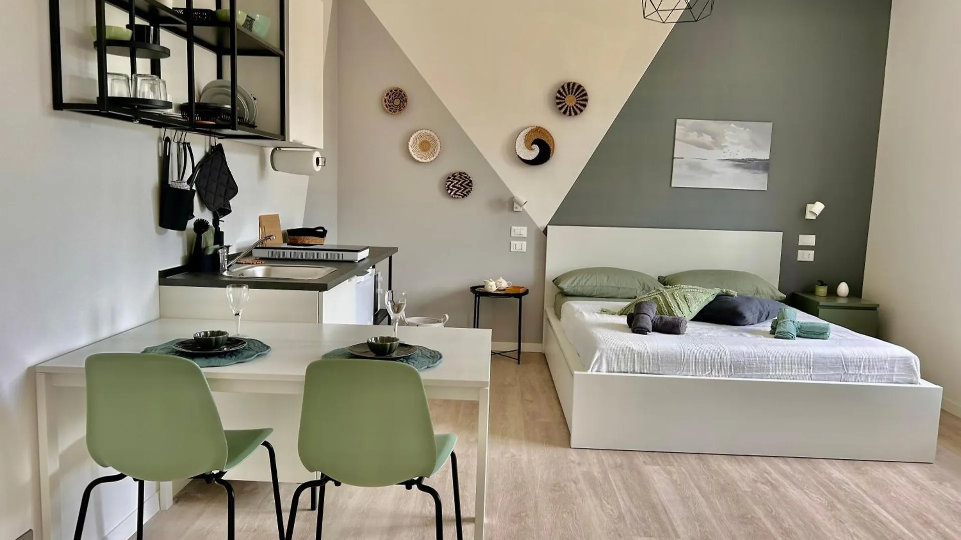 Apartment Business Suite Nel Cuore Di Arzignano - Eleganza E Funzionalita