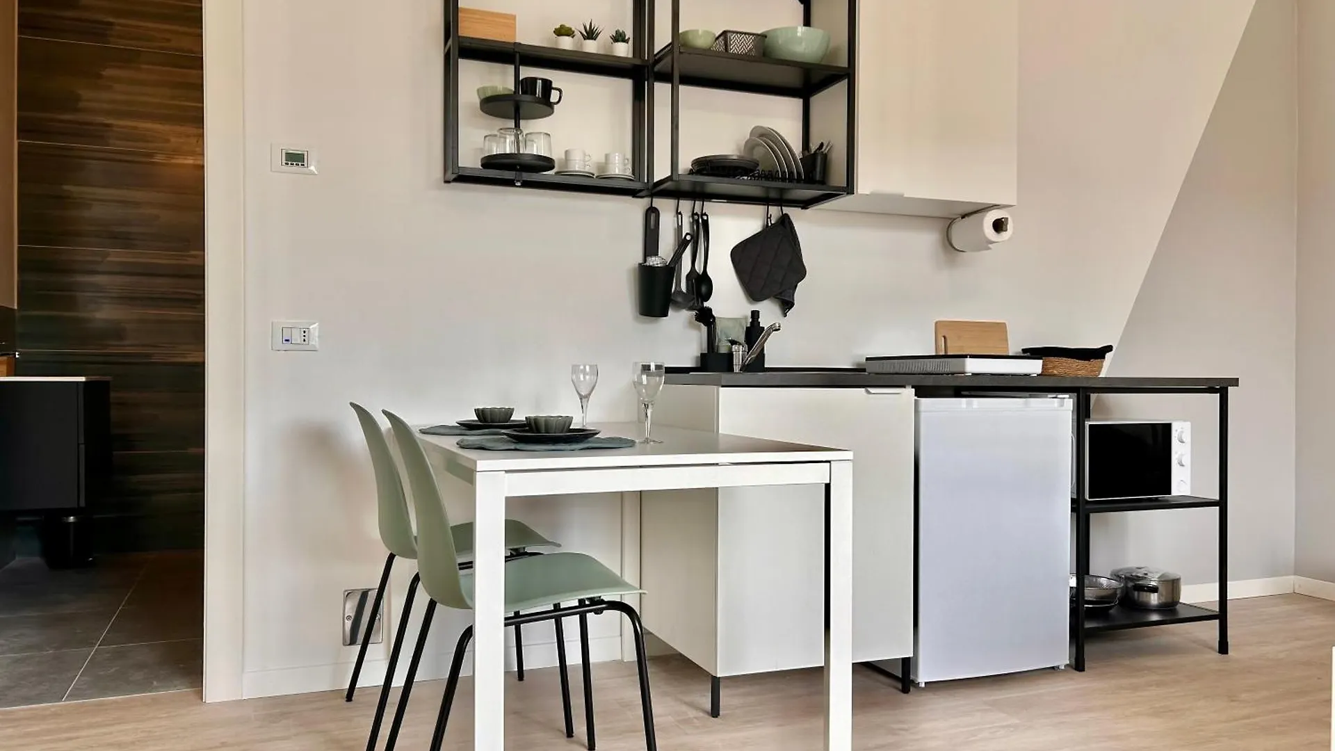 Business Suite Nel Cuore Di Arzignano - Eleganza E Funzionalita